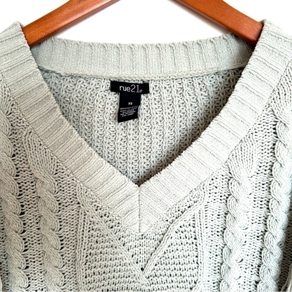 Rue21 Fringed Sage Green Cropped Sweater Size XS - Picture 3 of 10